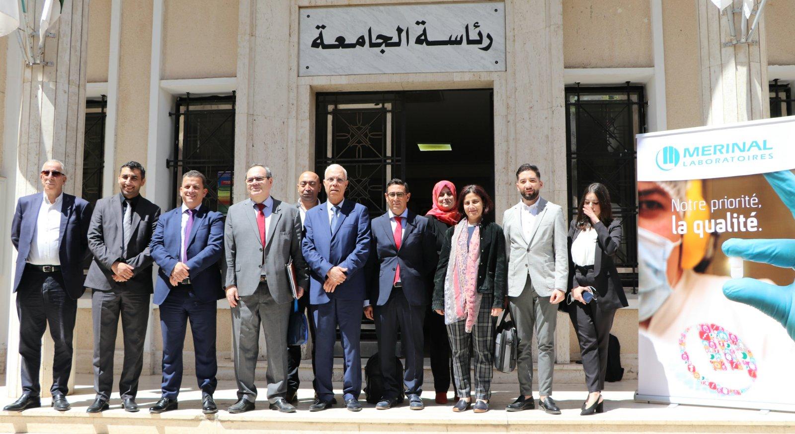 Signature d'un accord cadre entre l'université Alger 1 et les laboratoires Merinal